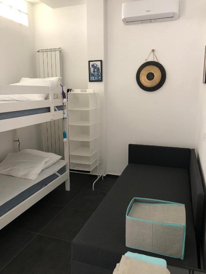 Casa Gaiani Villetta in riva al lago vista mozzafiato Varano Borghi Esterno foto