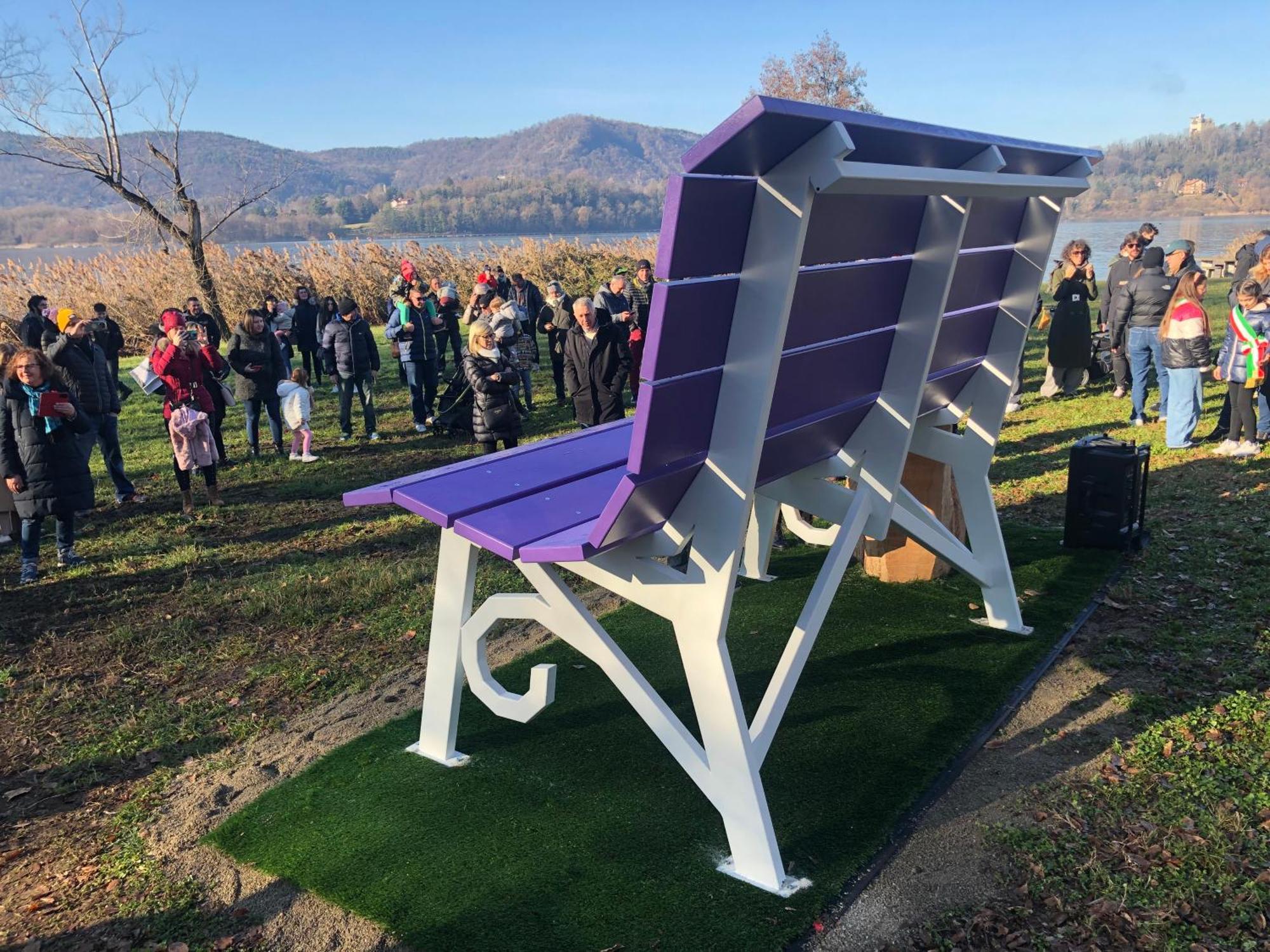Casa Gaiani Villetta in riva al lago vista mozzafiato Varano Borghi Esterno foto